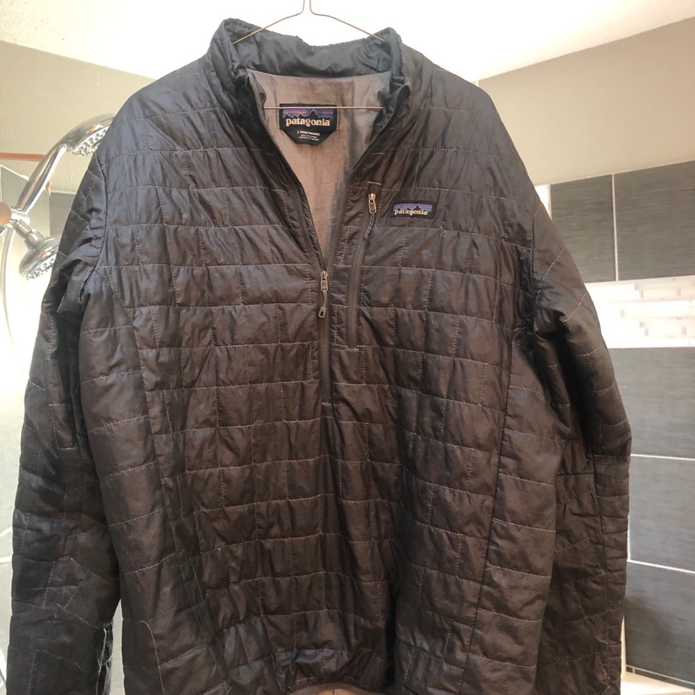 Patagonia pullover jacket